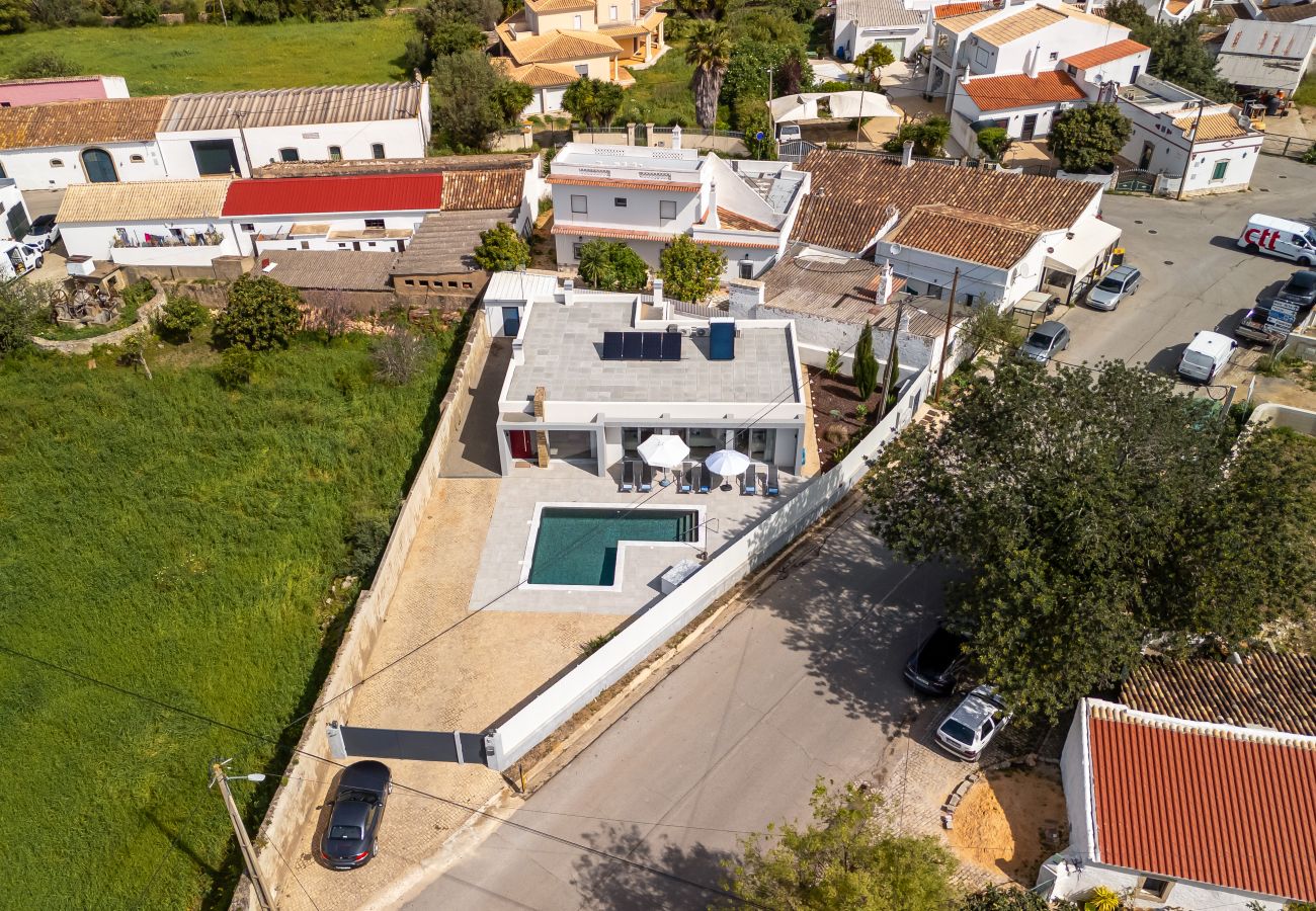 Villa in Faro - Villa Almargens | 3 Bedrooms | Countryside | São Brás Alportel